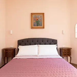  Guest house Queen Meg Italy